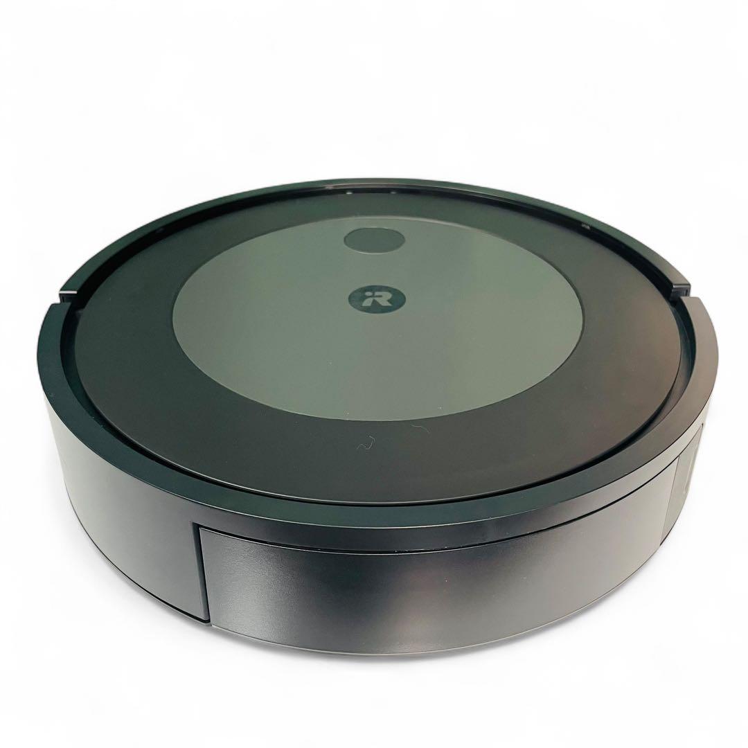 iRobot Roomba j7+ クリーンベース付き　ロボット掃除機　ルンバ