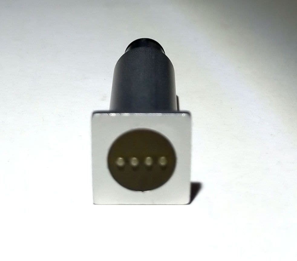 美品 DECCAデッカのカートリッジ用の専用アダプター