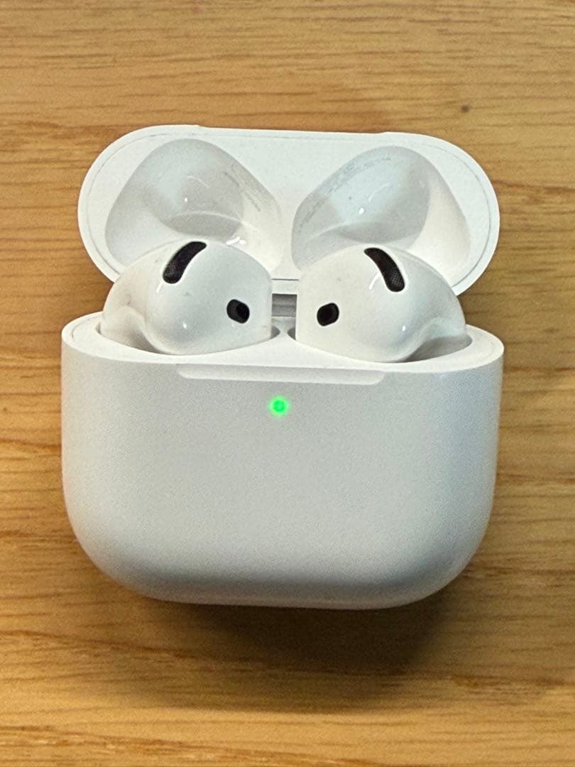 AirPods 4 (ANC) 本体　ノイズキャンセリング搭載