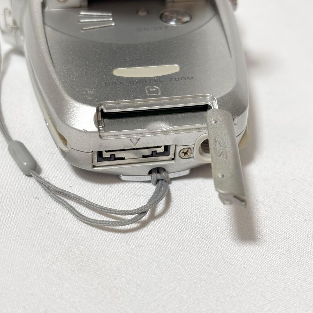 SANYO デジタルムービーカメラ DMX-C1 シルバー 本体