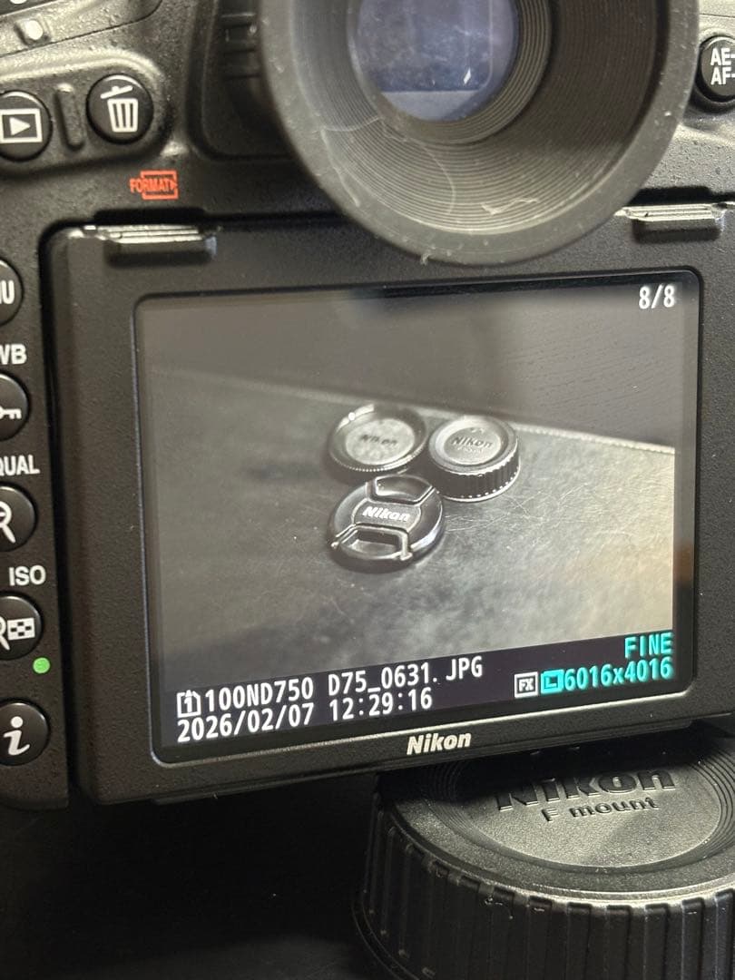 Nikon D750一眼レフ、AF-S NIKKOR50mm1.8Gセット