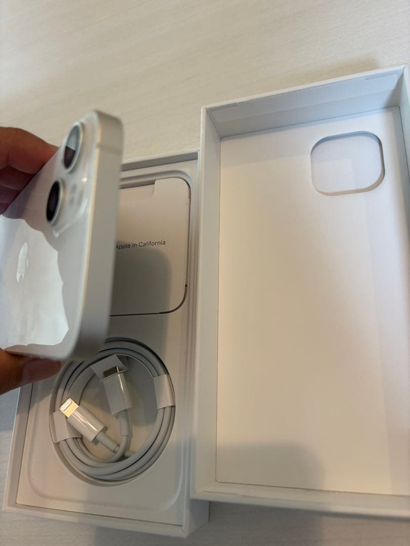 【nabenben】Apple iPhone 14 ホワイト 本体