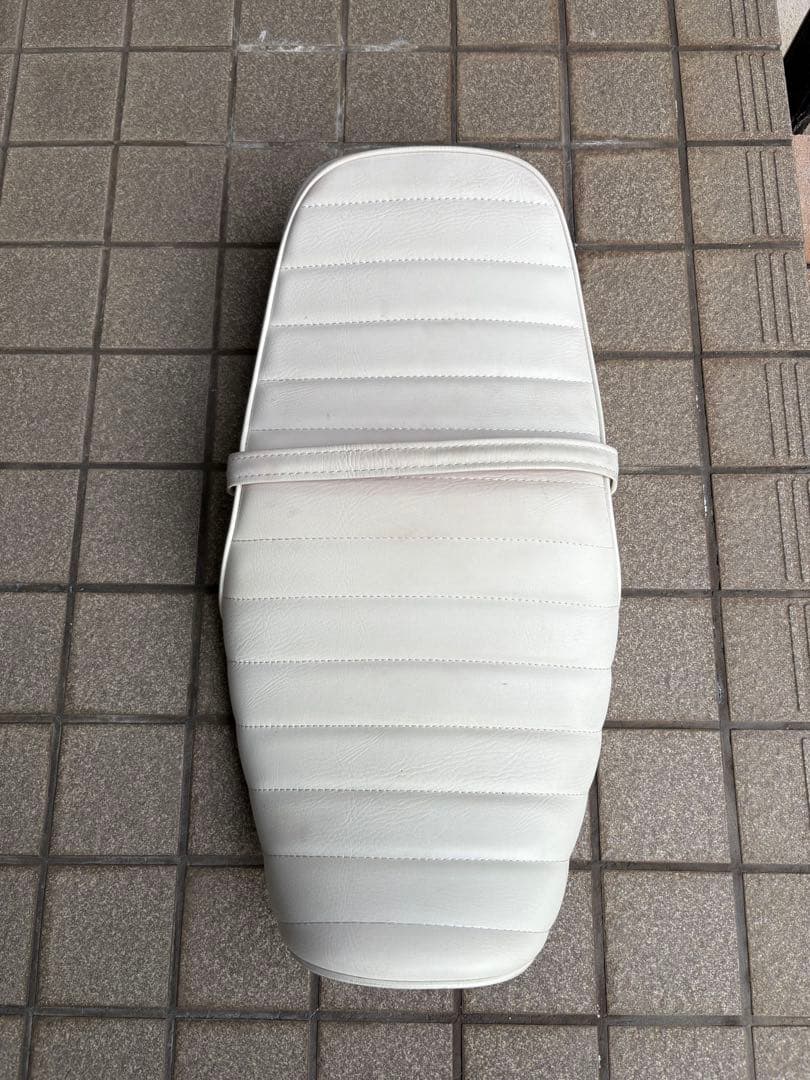 ZRX400 白　皮　タックロールシート　ホワイト　ZRX400Ⅱ ZR400E