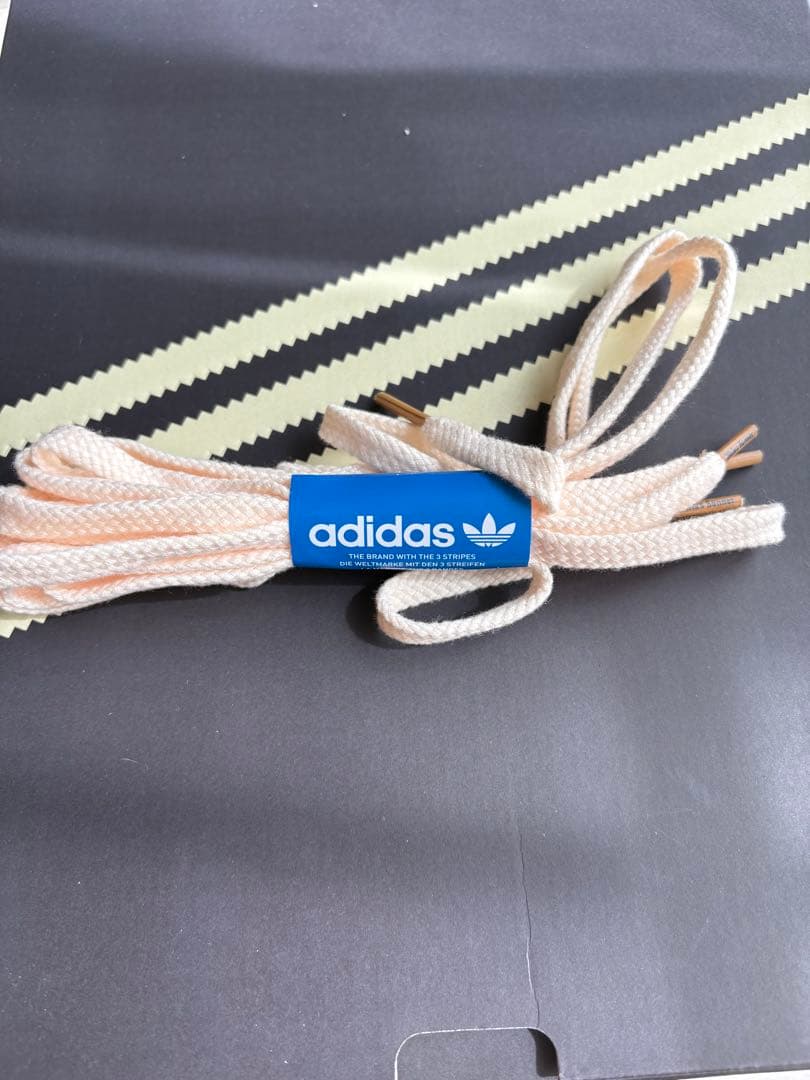 靴 adidas Wales Bonner superstar