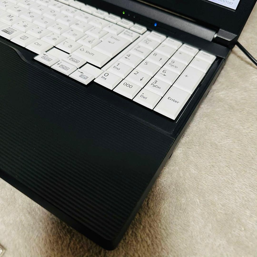 S176 Fujitsuノートパソコンi5メモリ8G高速Window11オフィス