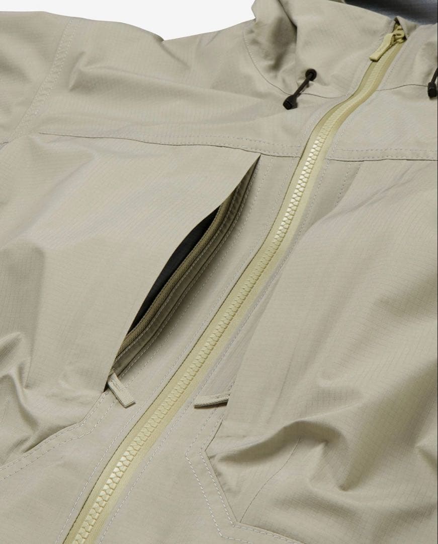 Eggtomatolionハイカーズジャケット