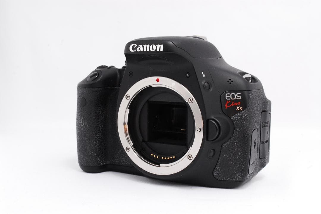 初心者オススメ⭐️Canon Kiss X5 動作確認済み 一眼レフカメラ