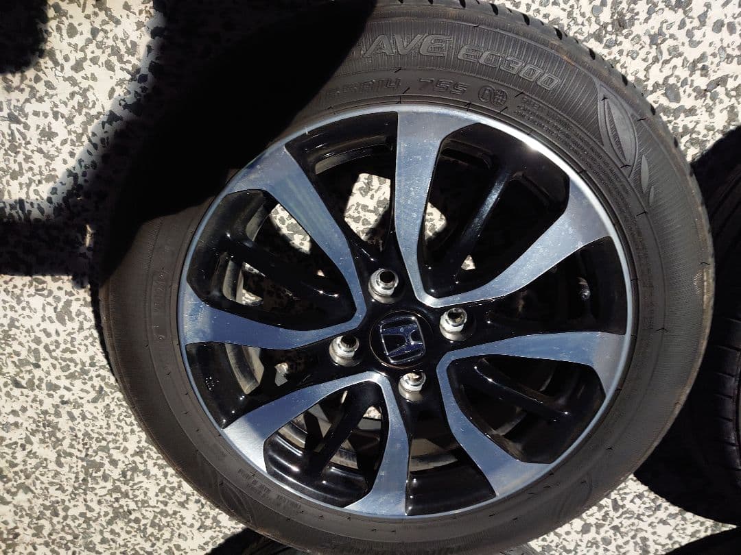 N-BOX　カスタム　純正　ホイール　サマータイヤ　４本