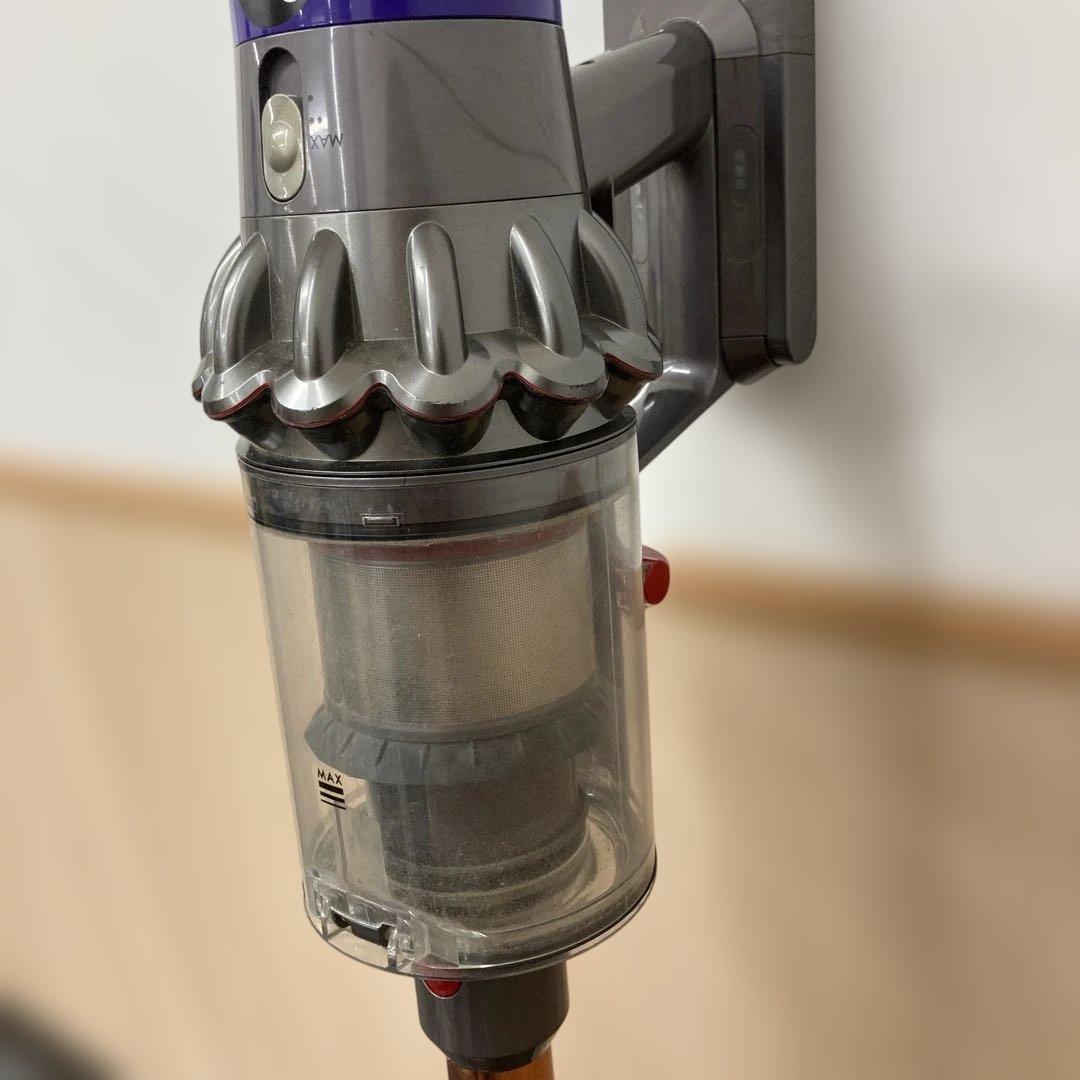 ダイソン掃除機　V10(SV12)分解洗浄メンテナンス済⭐︎