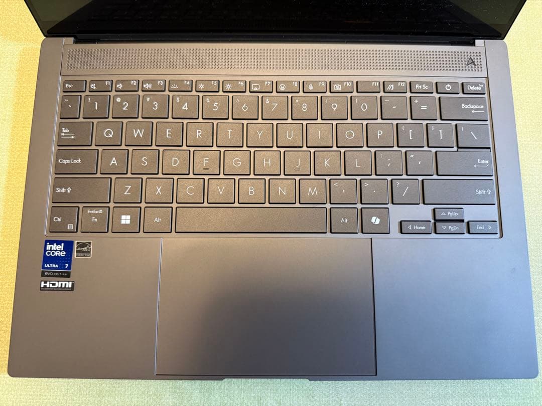 その他ノートPC本体 ASUS Zenbook 14s