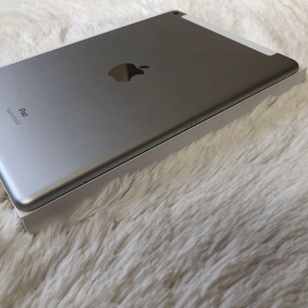 【早い者勝ち！】iPad 第8世代 128GB SIMフリー 【すぐ発送】