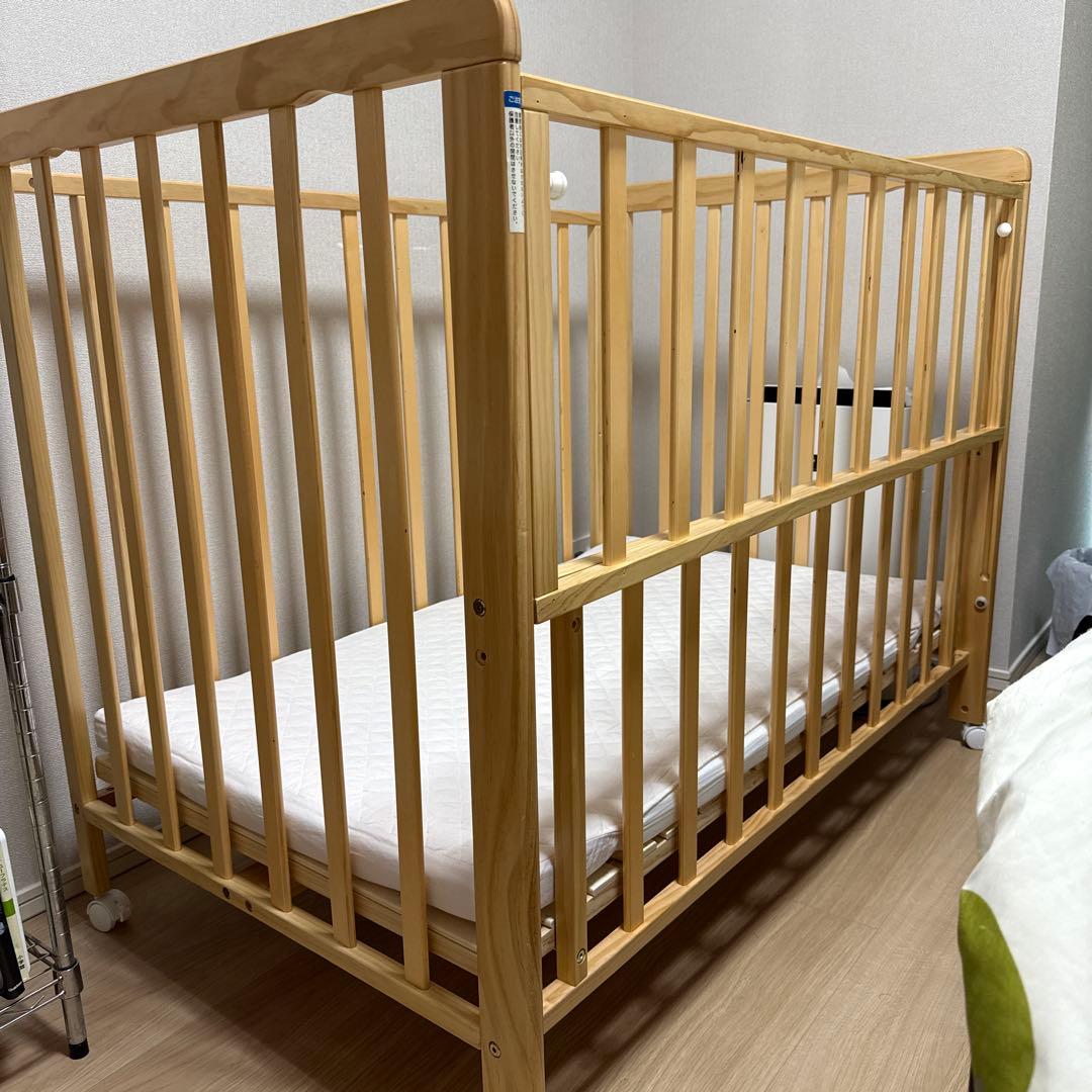 ベビーベッド + 敷布団セット + ガーゼスリーパー