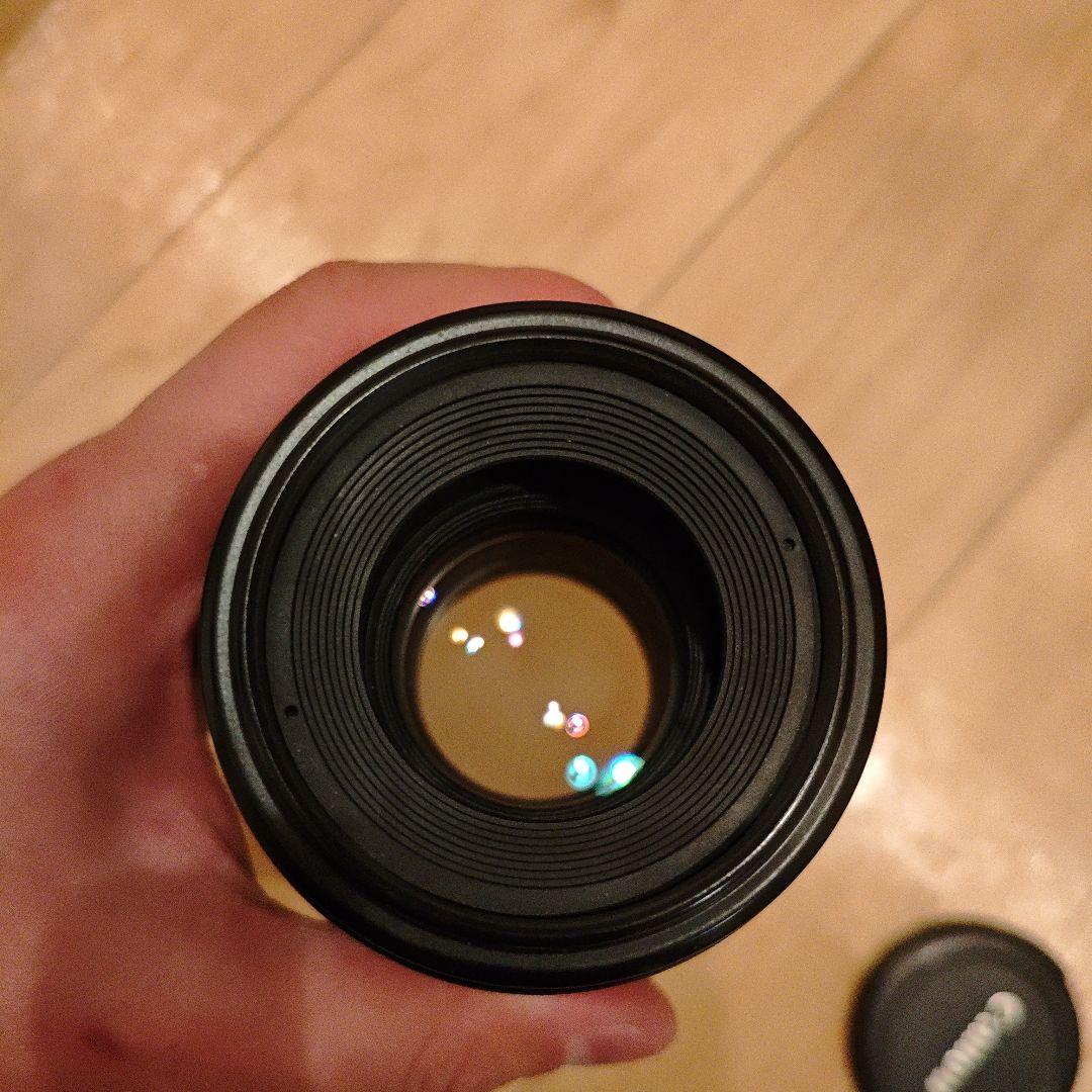 Canon EF 100mm f/2.8 Macro レンズ