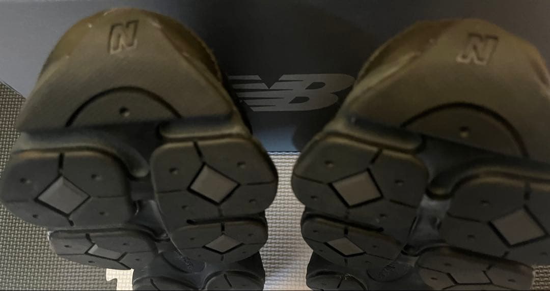 にーみん様 美中古 new balance U9060NRI BLACK 29