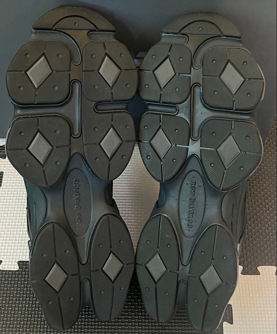 にーみん様 美中古 new balance U9060NRI BLACK 29