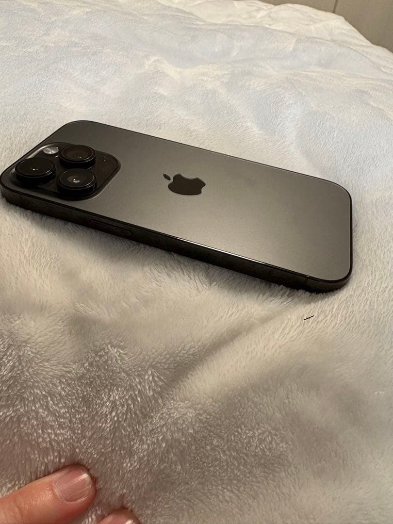 美品　iPhone 14 Pro 128GB