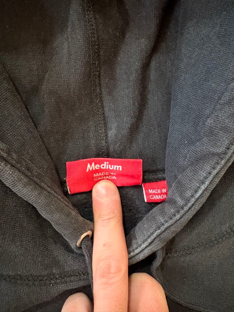 supreme ブラック パーカー Medium