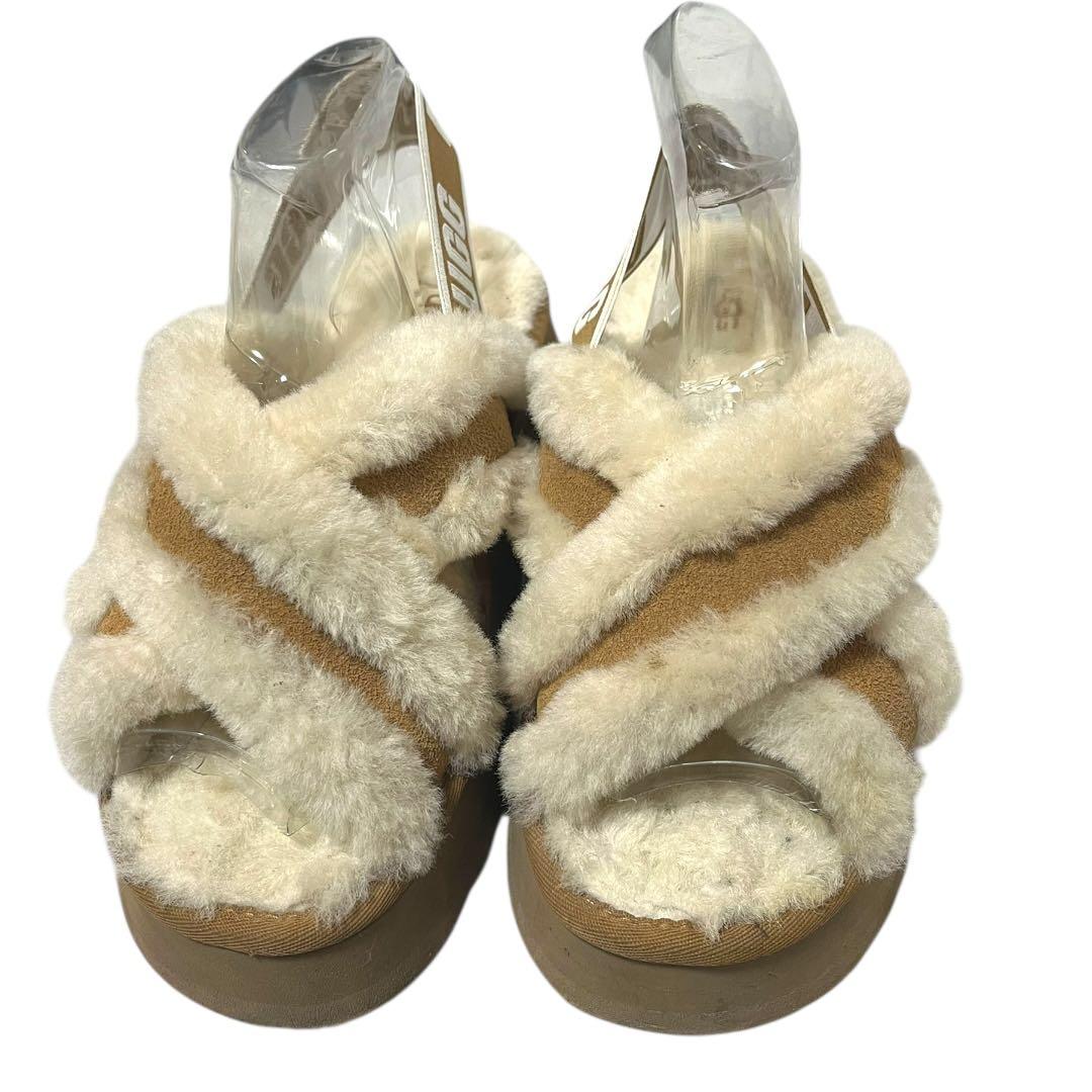 アグ　UGG ディスコクロススライドサンダル 24cm ベージュ ホワイト