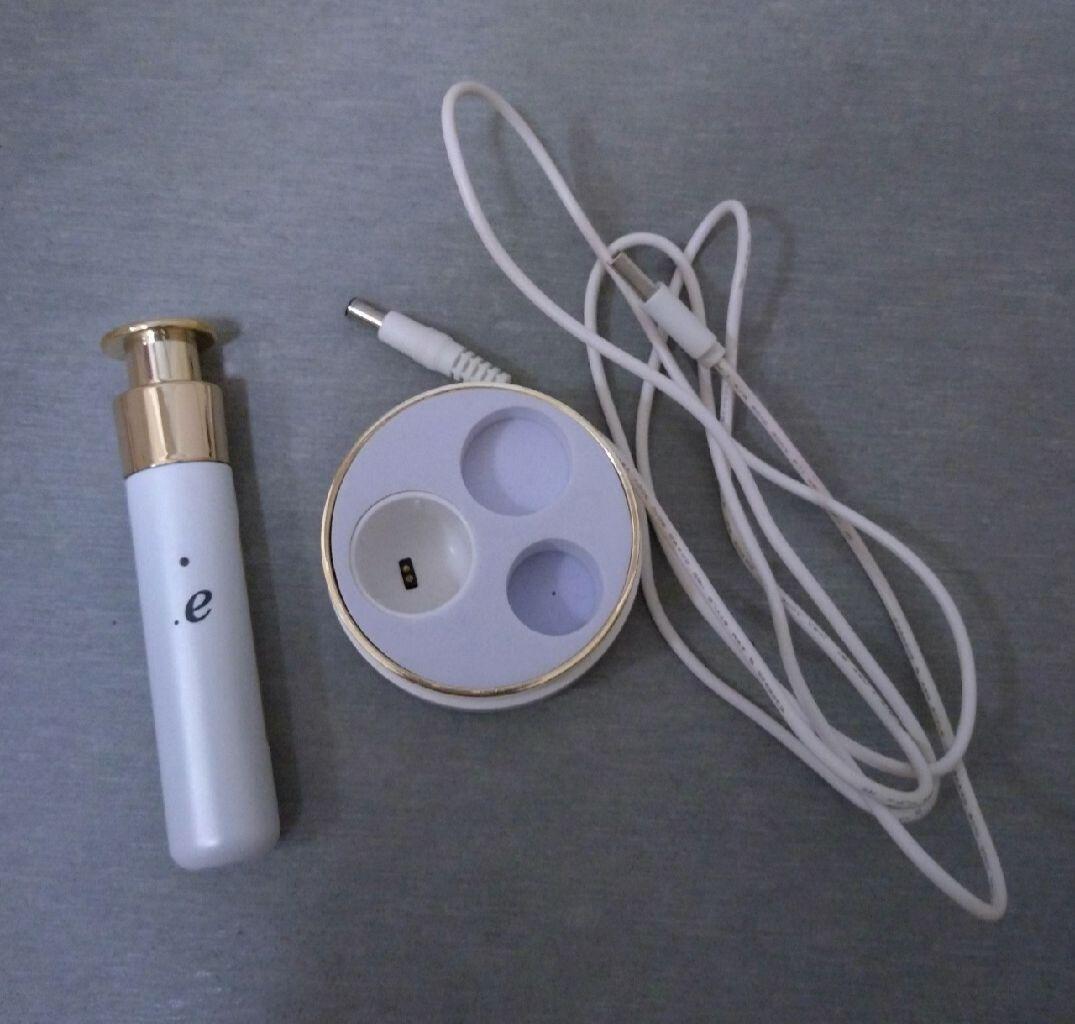 ドットイー 目元専用美顔器