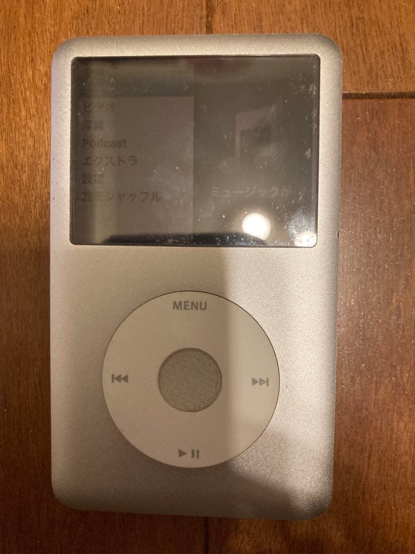 Apple iPod Classic 160GB USBケーブル、ケース付