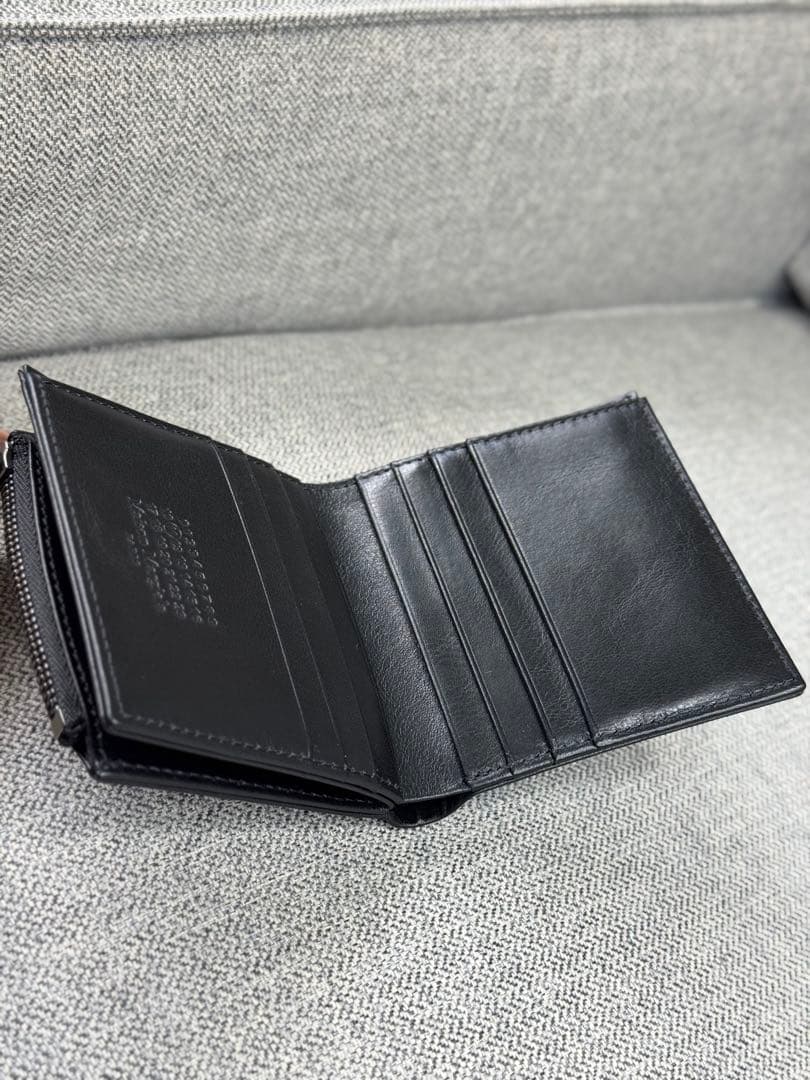 メゾン マルジェラ 4ステッチ 2つ折り財布 ブラックレザー