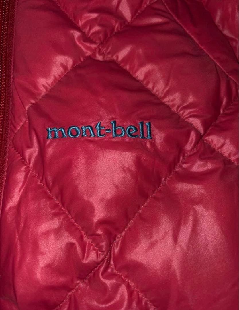 【人気色‼️】mont-bellダウンジャケットキルティングリバーシブル水色/赤