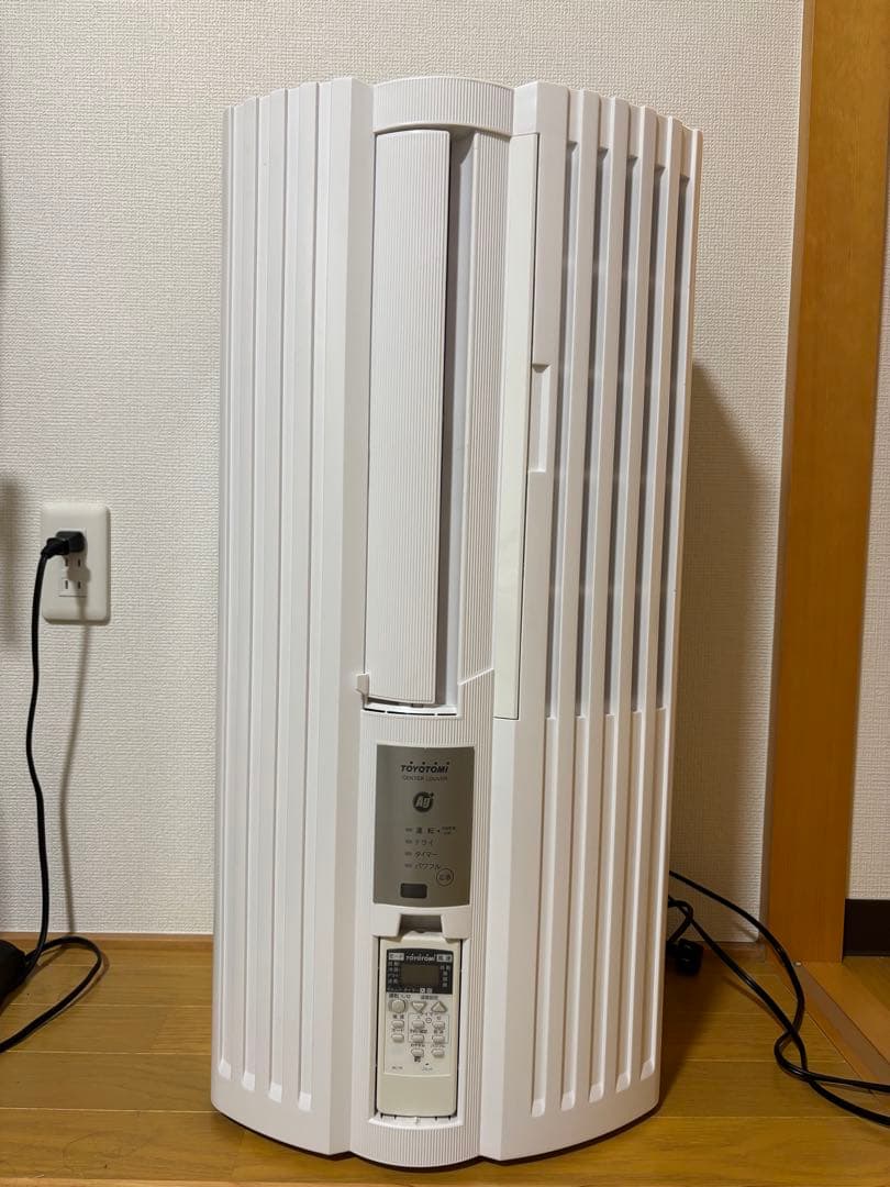 トヨトミ　窓用ルームエアコン　6畳用