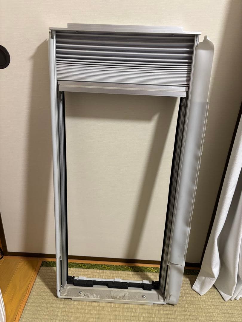 トヨトミ　窓用ルームエアコン　6畳用