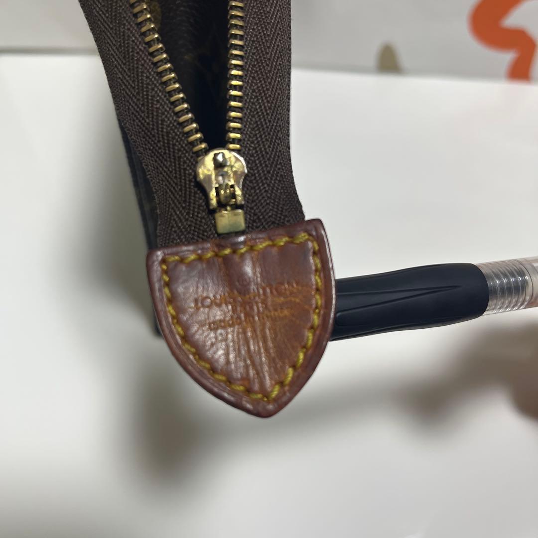 ルイ・ヴィトンのポーチ　louis vuitton ジャンク