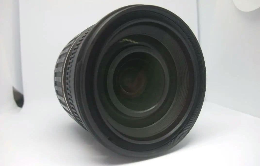 ぱぱちん　TAMRON ニコン用 fマウント　大三元ズームレンズ