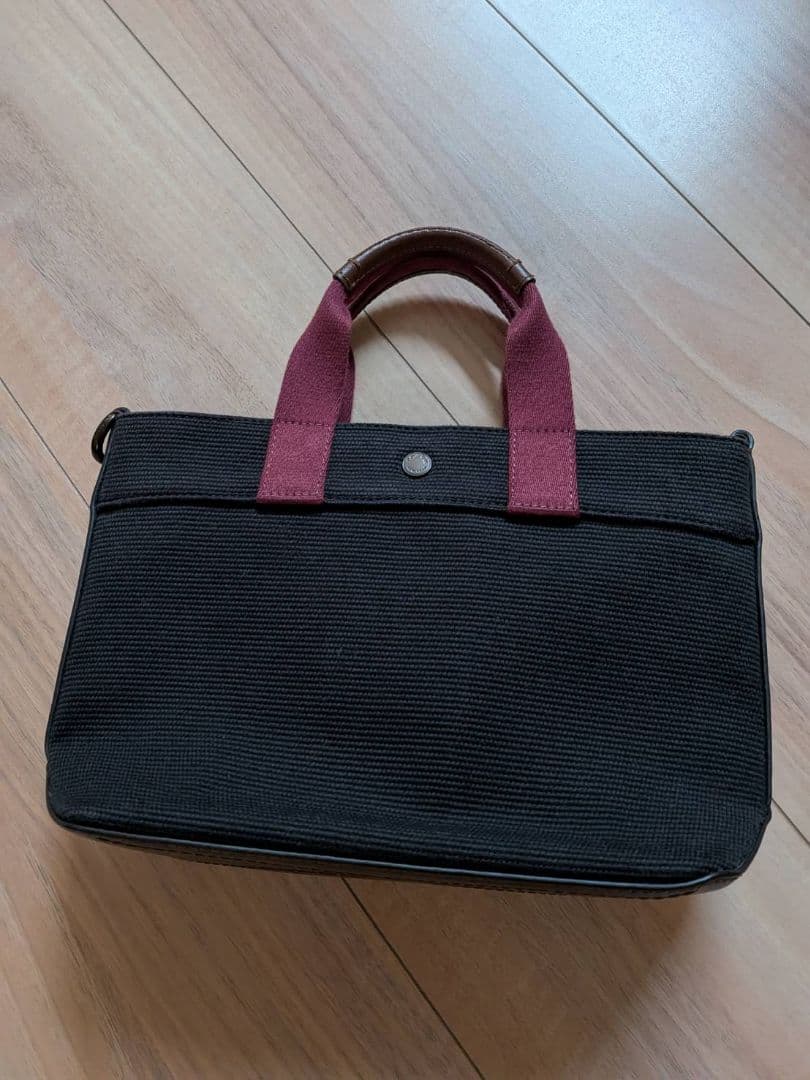 COACH ブラック バーガンディ トートバッグ