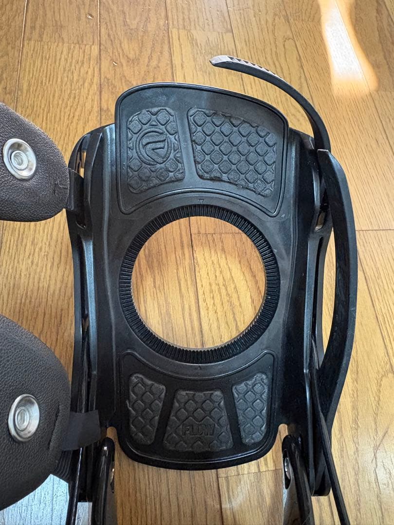 FLOW スノーボード　ビンディング