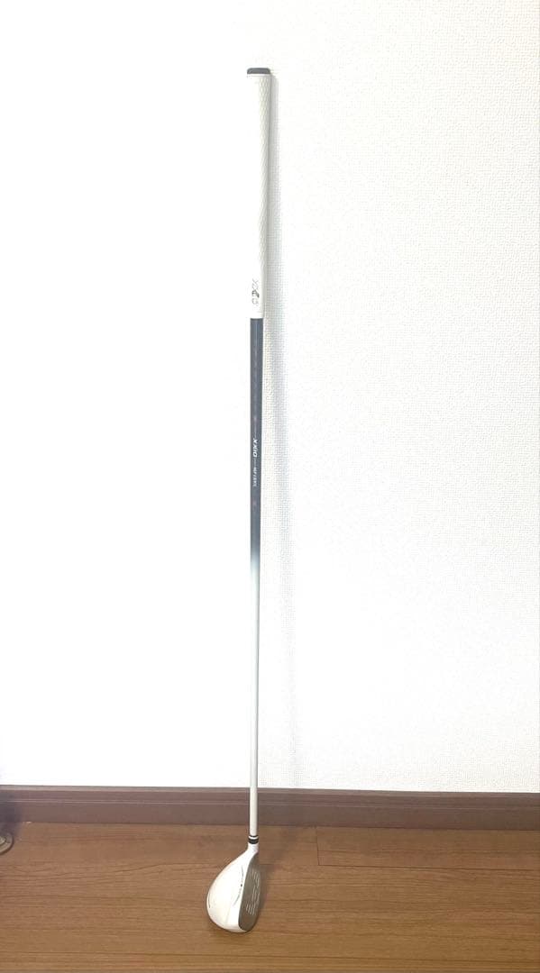 ゼクシオ 13 レディース ハイブリッド6番　2年保証つき　パールホワイト