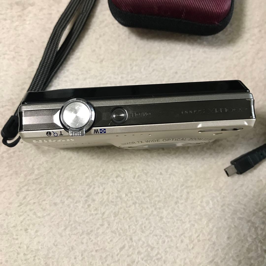 24ページ　Nikon COOLPIX S6000