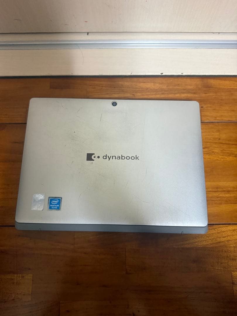 dynabook シルバー ノートPC A6K1FUT4311B