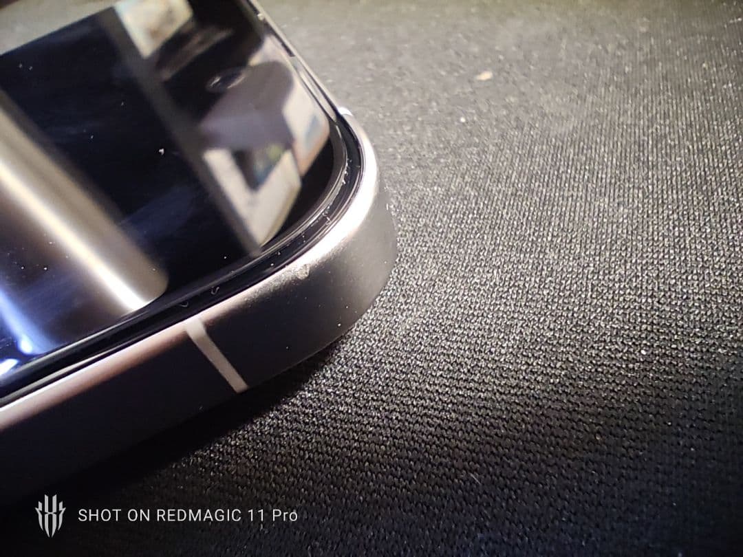 iPhone 15 Pro 本体 128GB ホワイトチタニウム SIMフリー