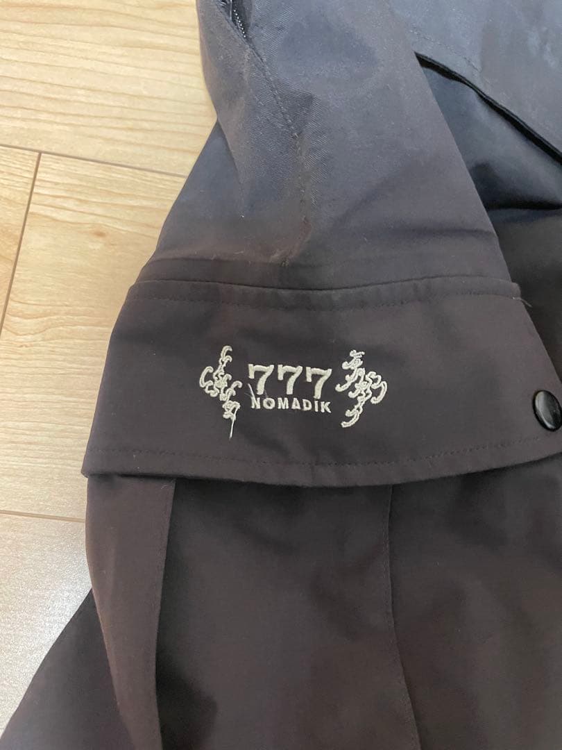 777 NOMADIK ブラックスノーボードパンツ