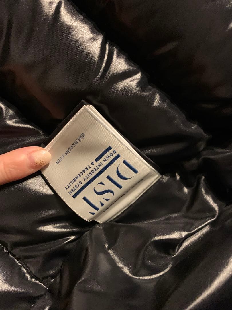 美品　激安　MONCLER モンクレール ハンガー＋ガーメント　ダウンジャケット