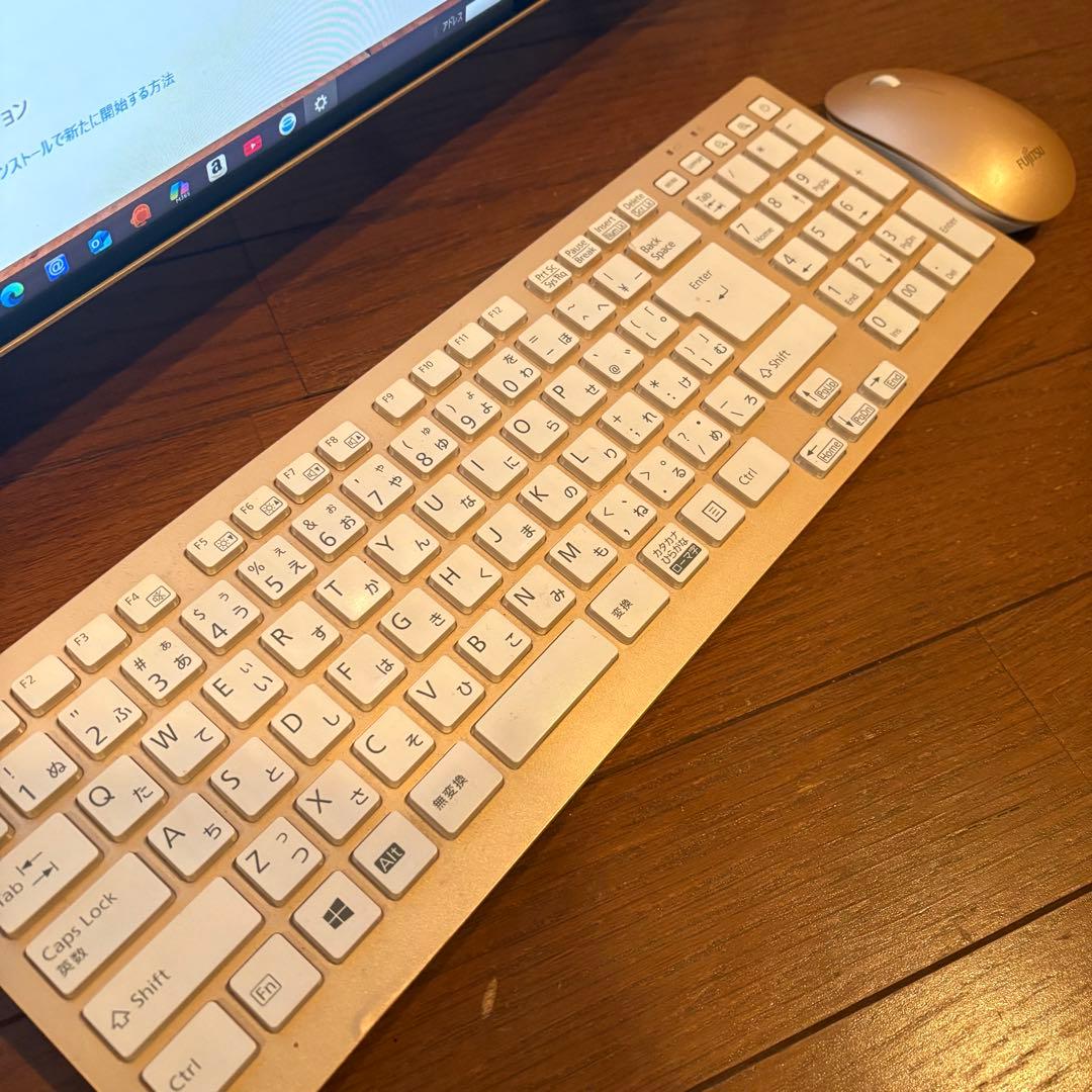 【デスクトップPC】ESPRIMO FH77/C2 ゴールド 2018年製