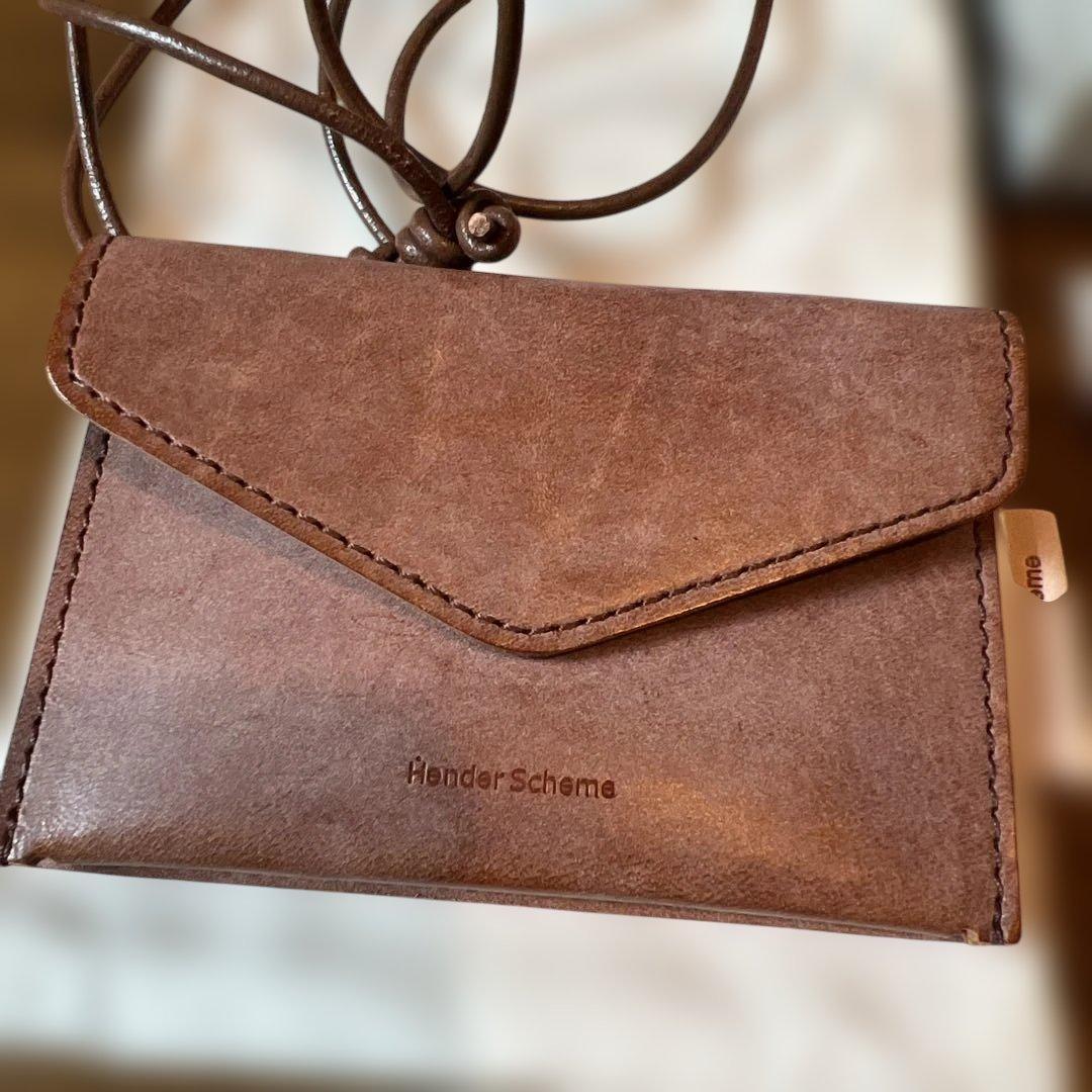 エンダースキーマ Henderscheme財布ハンギングパース