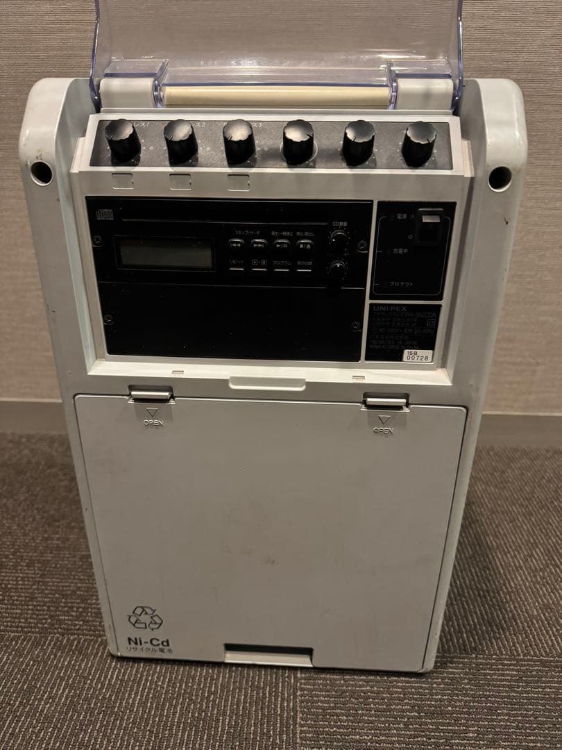 CD再生ユニット付ワイヤレスアンプ・マイクセット