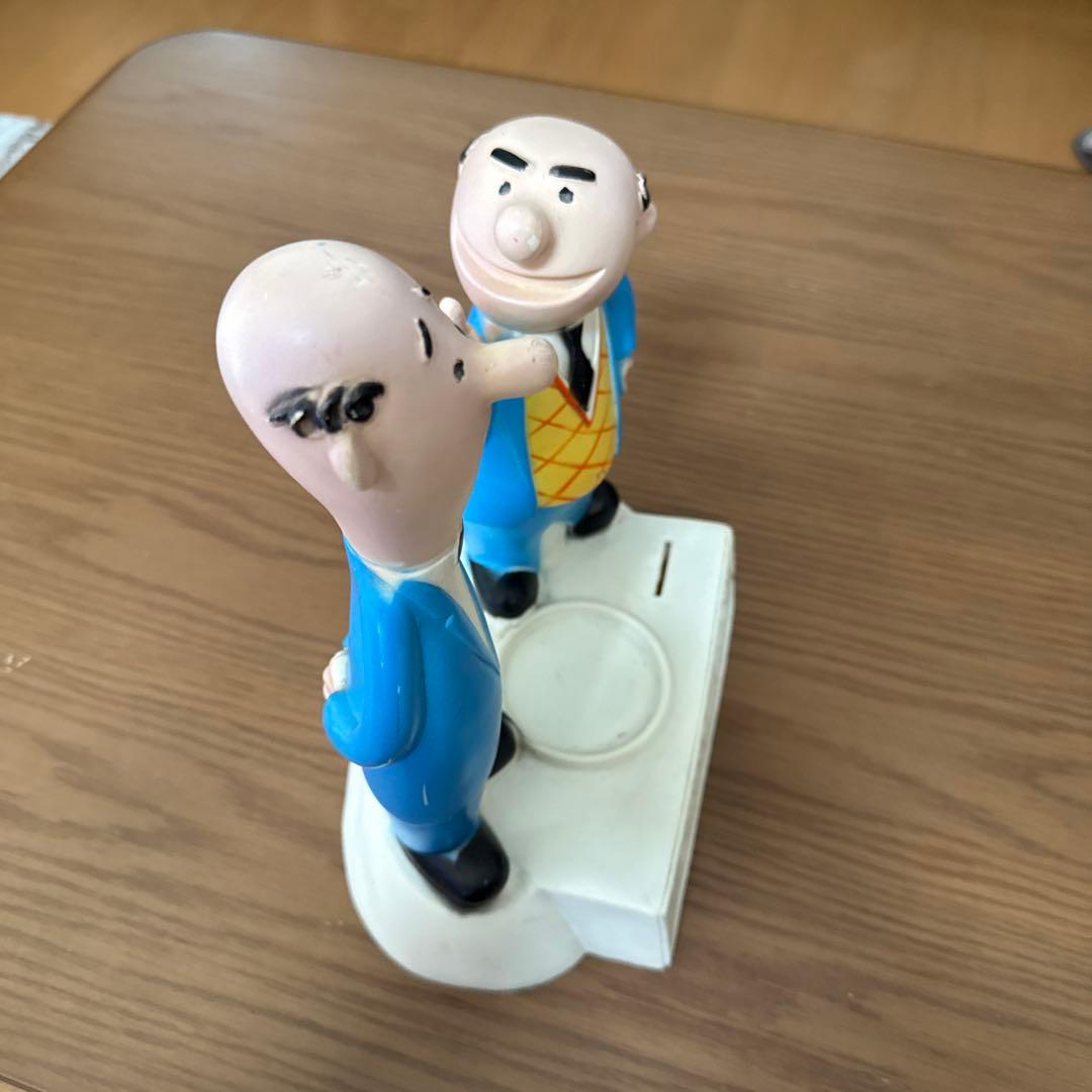 y*n様 75’ PIELS BEER バート＆ハリー置物