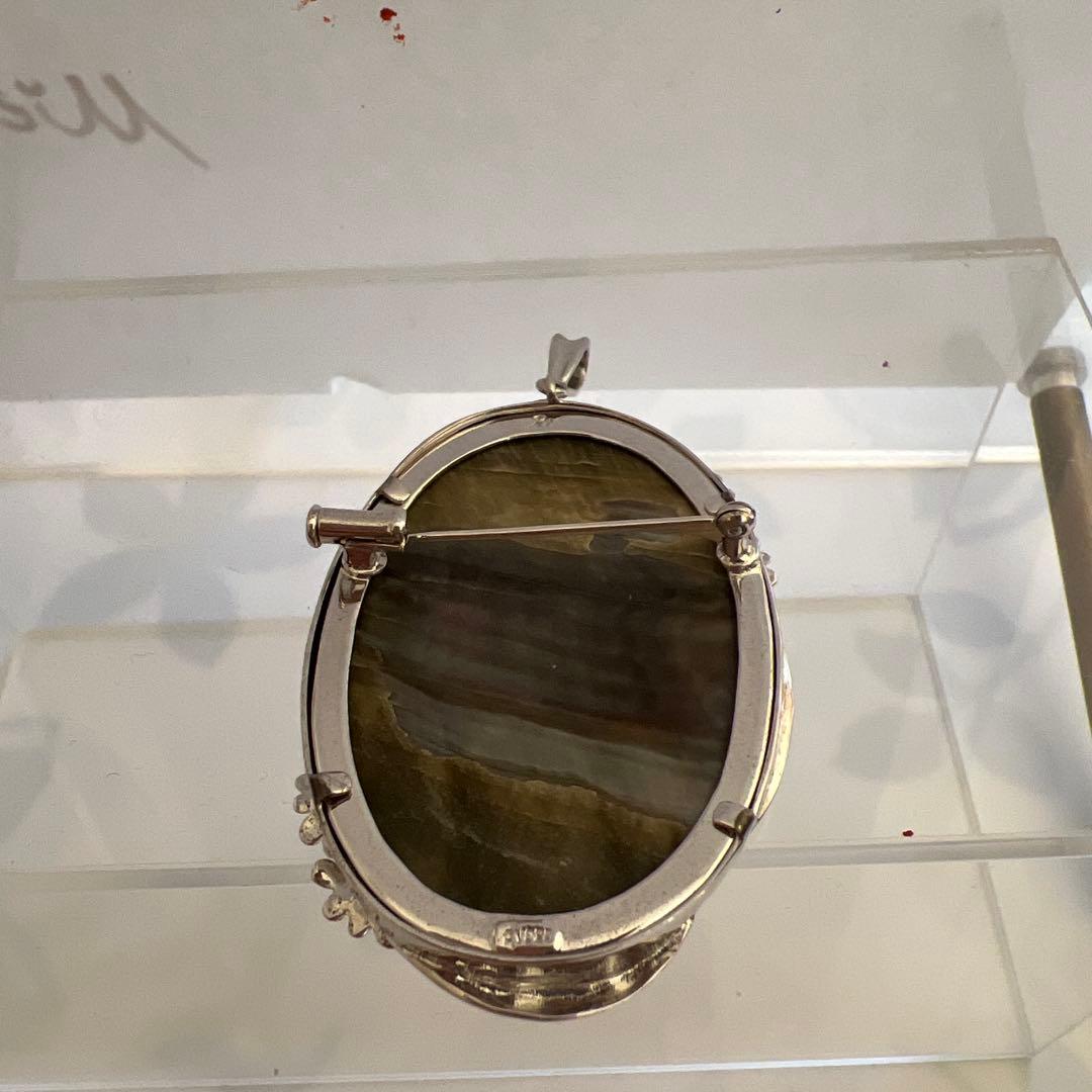 黒蝶貝カメオ シルバートップ、ブローチ両用