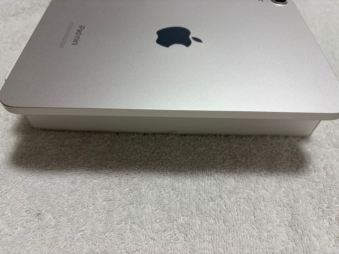 iPad mini 7シルバー 本体 Wi-Fi
