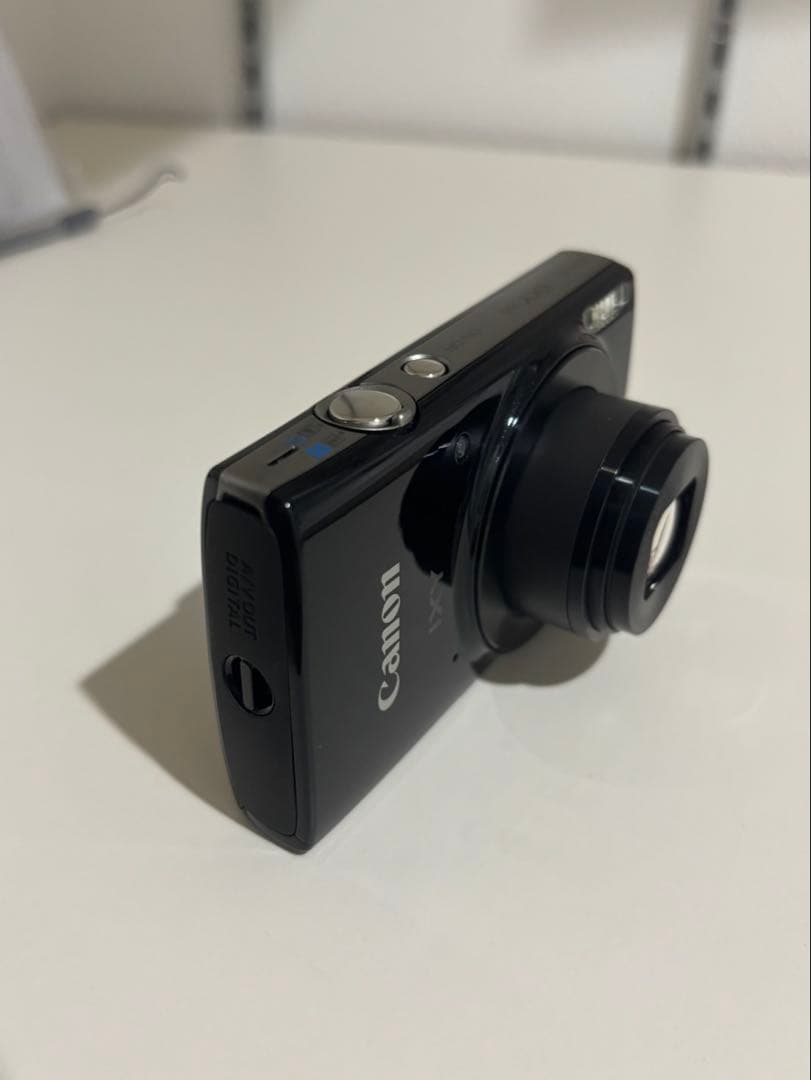 ✨美品✨CANON キャノン　デジカメ　IXY190 ブラック　付属セット付き