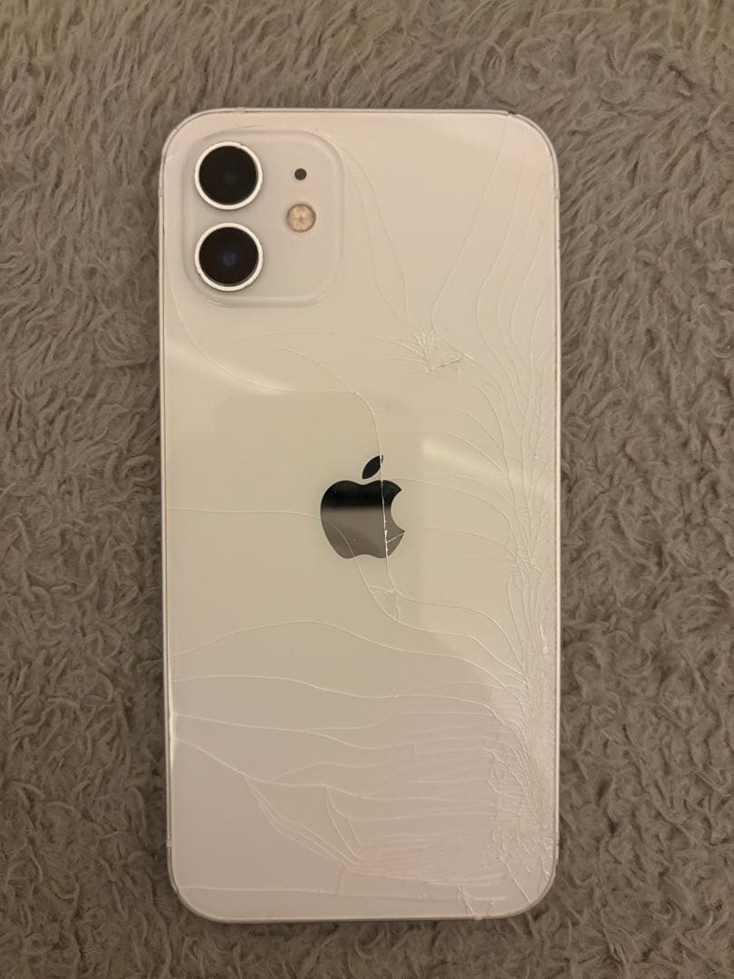 Apple iPhone 12 ホワイト 本体　ジャンク