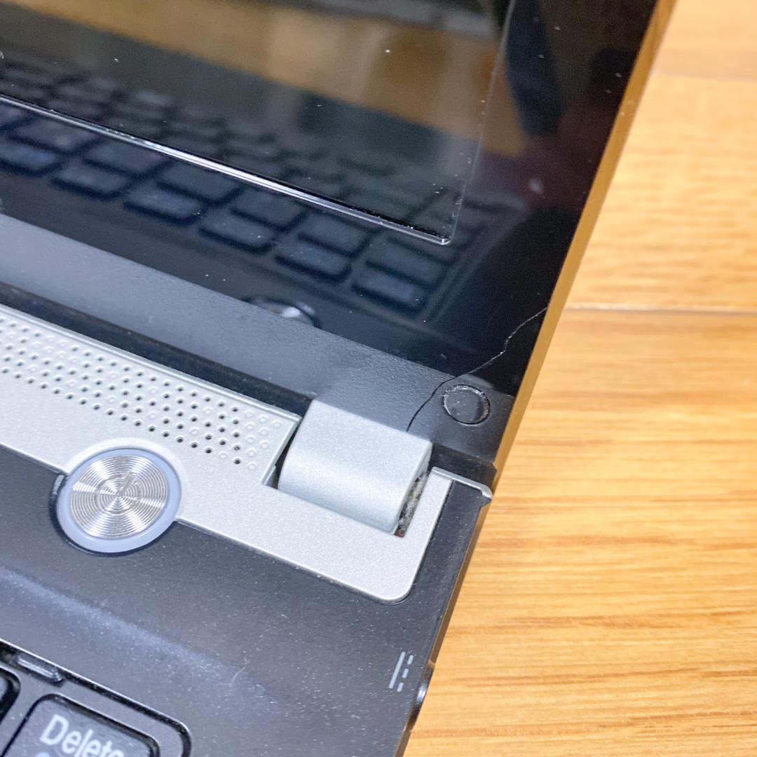 YUNIKA★✨ノートパソコン i3 SSD Win11 カメラ 薄型軽量