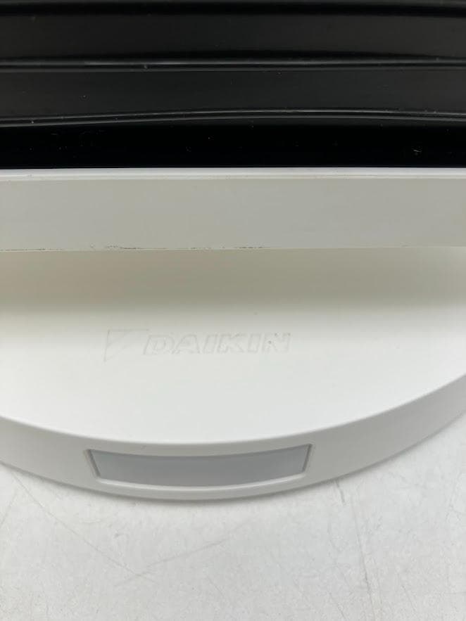 DAIKIN 遠赤外線暖房機　セラムヒーター　CERIIYS-W 2022年製