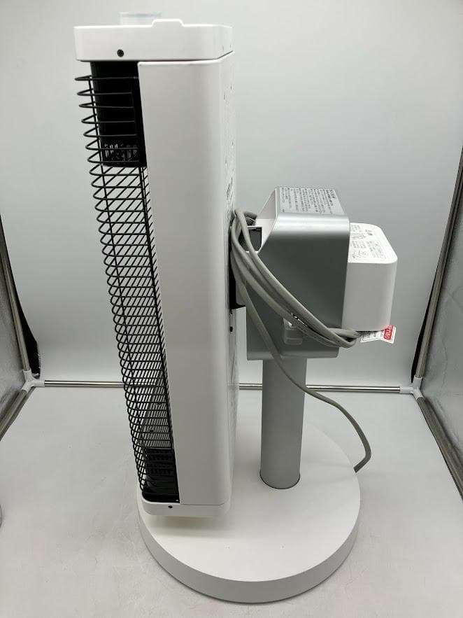 DAIKIN 遠赤外線暖房機　セラムヒーター　CERIIYS-W 2022年製