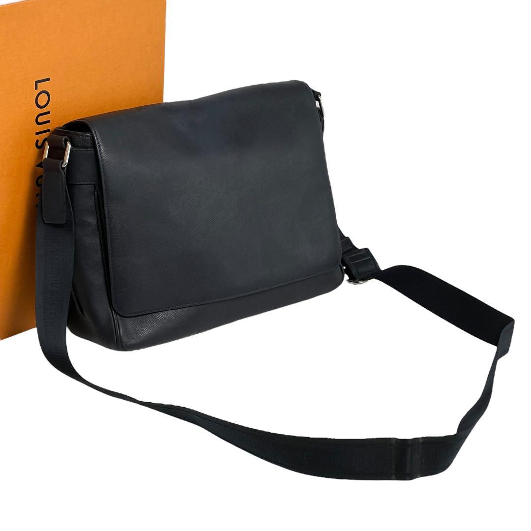 ルイヴィトン　タイガ　ロマン　ショルダーバッグ　メッセンジャー　トート　ハンド